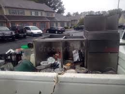 Best Commercial Junk Removal  in New Mford, IL